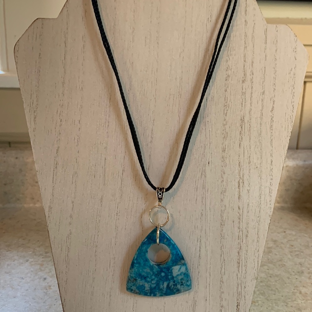 Silver Tone Turquoise Pendant Necklace